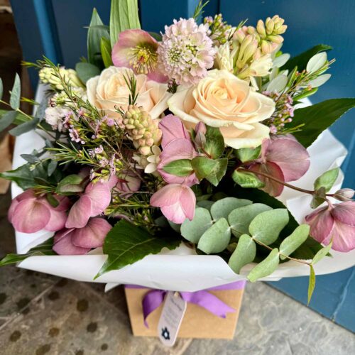 DK Lilly Free Hand-Tied Bouquet - Pastel Pleasure
